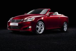 Premi�re mondiale � Paris pour le cabriolet Lexus IS250C