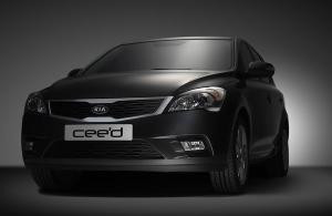 La nouvelle Kia Cee�d restyl�e d�voil�e � Francfort