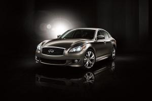 Infiniti pr�sente la nouvelle M