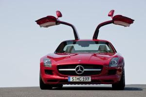 Premi�re mondiale au salon de Francfort pour la Mercedes SLS