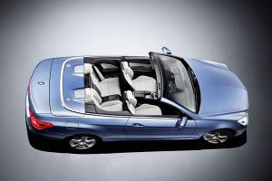 Premi�re sortie officielle de la nouvelle Mercedes Classe E Cabriolet au salon de D�troit