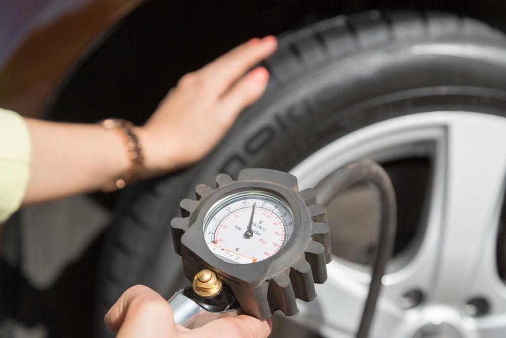 La longévité des pneus peut être optimisée avec une pression adaptée