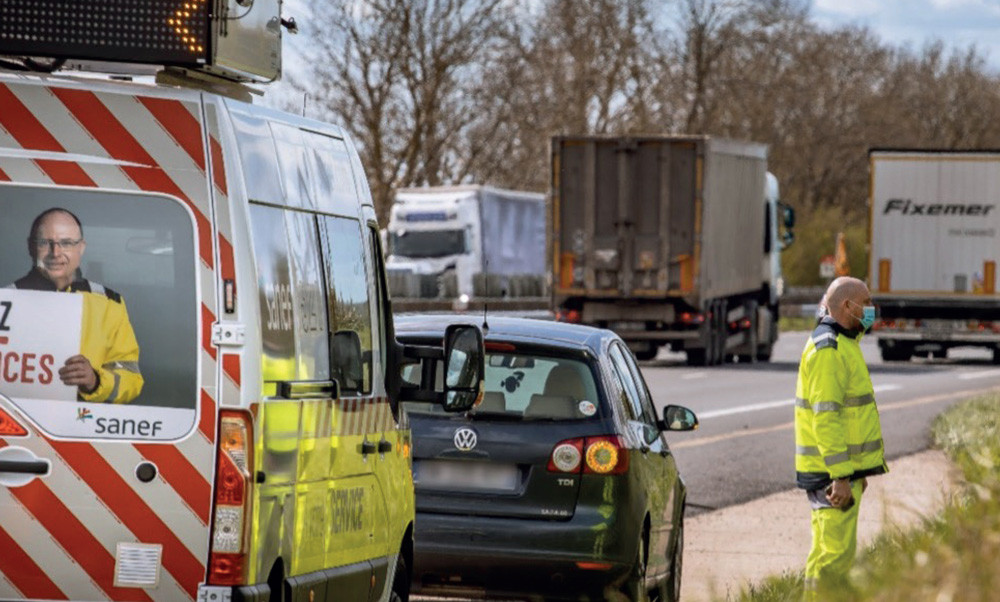 7 Français sur 10 s’inquiètent d’être victimes d’un accident lorsqu’ils sont en panne sur autoroute