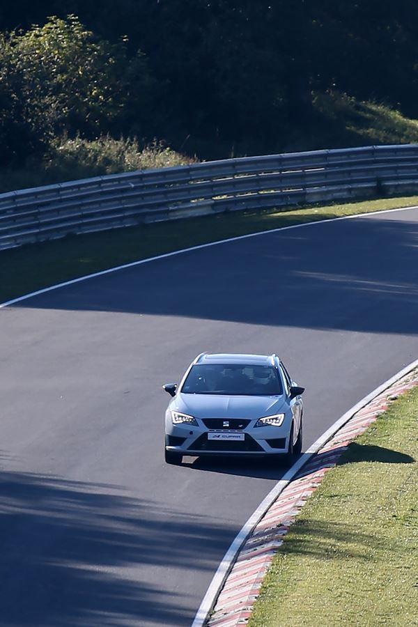 Sur les traces de la Seat Leon ST Cupra au Nürburgring