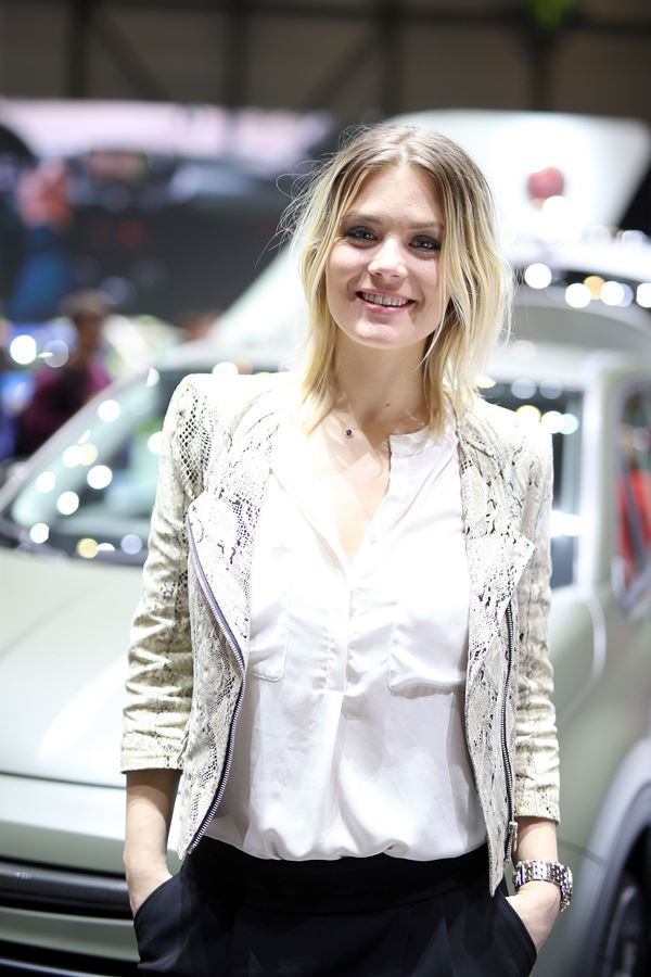 La 87ème édition du salon de l'automobile de Genève au travers de ses hôtesses