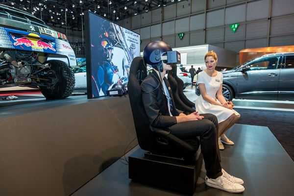 La 87ème édition du salon de l'automobile de Genève au travers de ses hôtesses