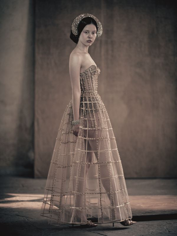 Le Calendrier Pirelli 2020 réalisé par Paolo Roversi recherche l’âme de Juliette