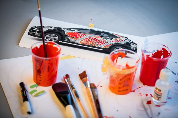 Un Lexus UX tatoué en hommage au savoir-faire traditionnel Japonais