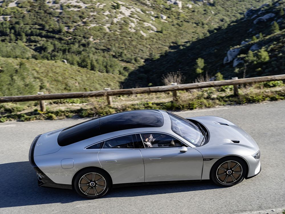 Le prototype Mercedes Vision EQXX parcourt plus de 1 000 km avec une seule charge de batterie