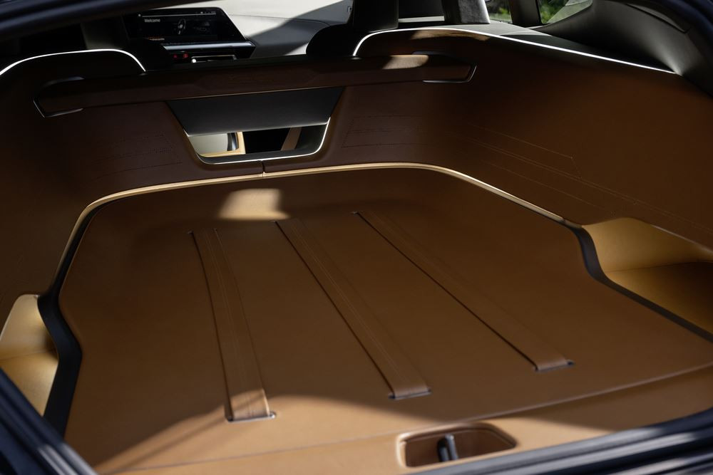 BMW Concept Touring Coupé : une voiture de sport deux places à l'esprit de Shooting-Brake