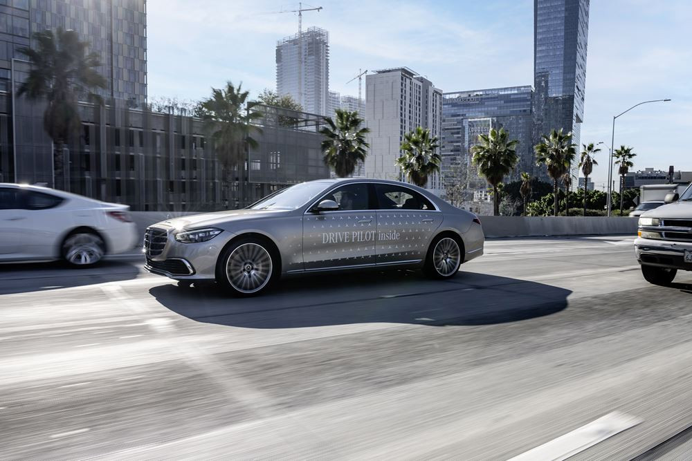 La conduite automatisée conditionnelle SAE Niveau 3 de Mercedes certifiée aux États-Unis