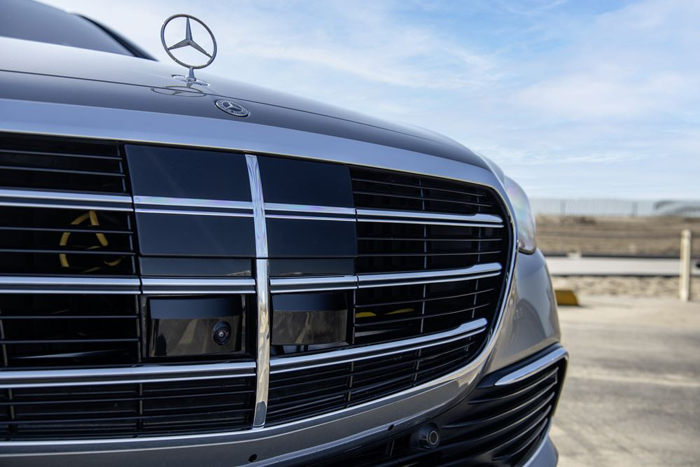 La conduite automatisée conditionnelle SAE Niveau 3 de Mercedes certifiée aux États-Unis