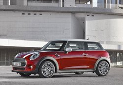 La marque MINI enregistre 338 466 ventes mondiales en 2015