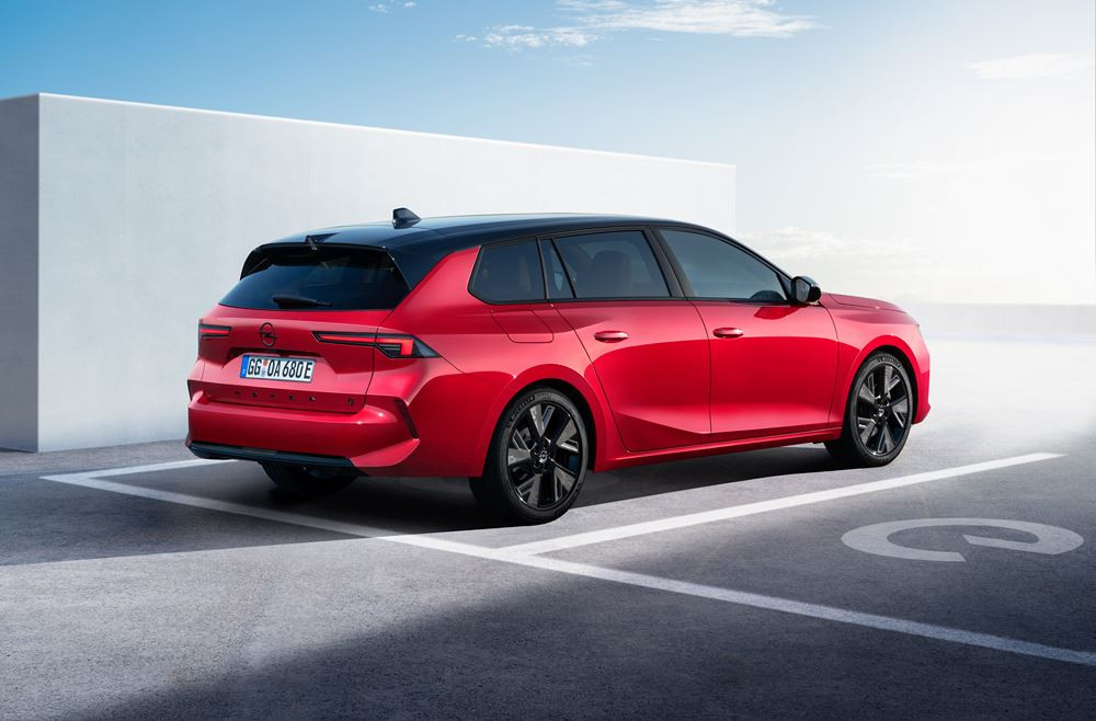 Le break compact Opel Astra Sports Tourer Electric affiche une autonomie de 416 km