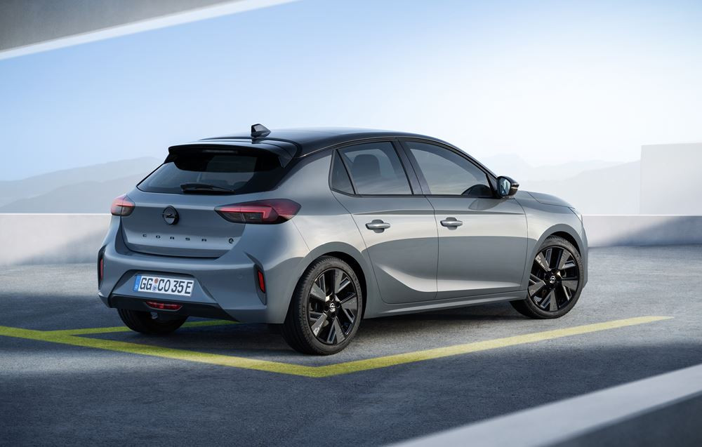 L'Opel Corsa Electric affiche une autonomie WLTP allant jusqu'à 402 kilomètres