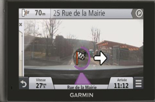 Le GPS Garmin nüviCam intègre une caméra embarquée