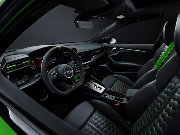L'Audi RS 3 Berline propose une dynamique de conduite haute performance
