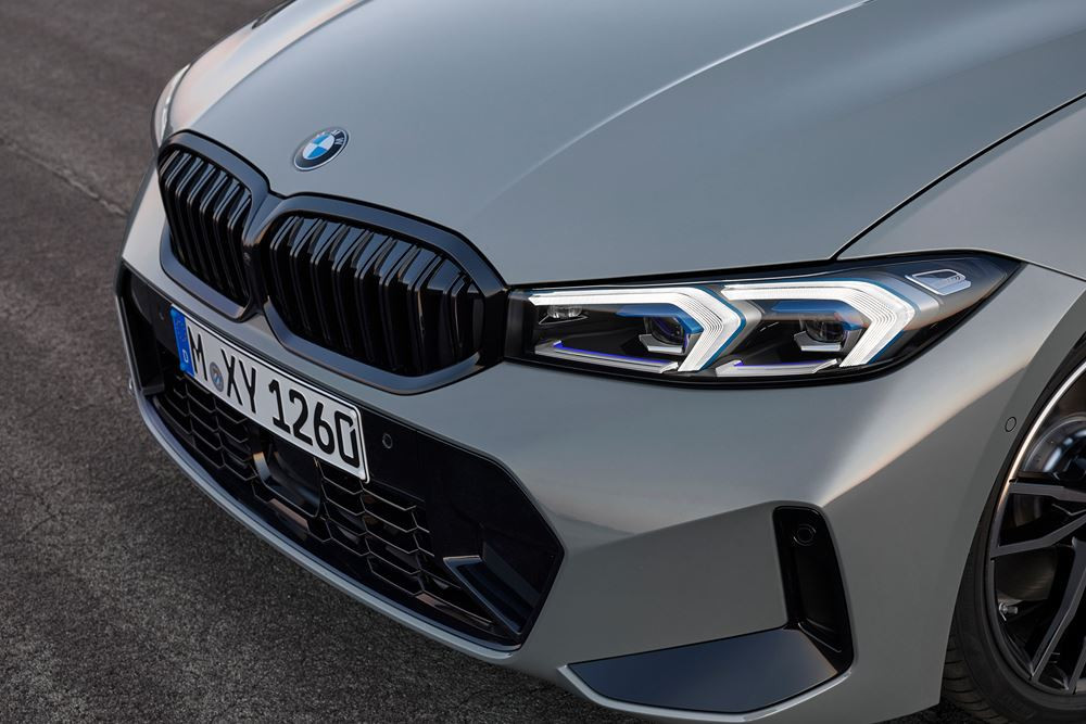 La BMW Série 3 Berline restylée se modernise dans la continuité de ses devancières