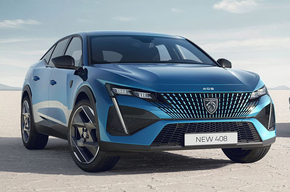 La Peugeot 408 adopte une silhouette fine et élancée de fastback dynamique