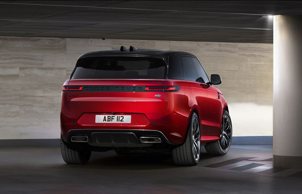 Le Range Rover Sport de troisième génération affiche des lignes sophistiquées