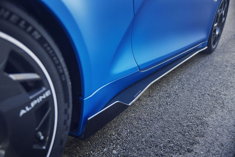 L'Alpine A110 R « radicale » est inspirée par la course automobile