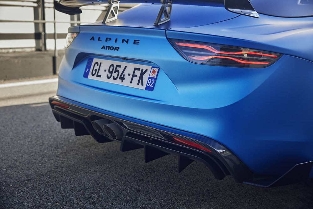 L'Alpine A110 R « radicale » est inspirée par la course automobile