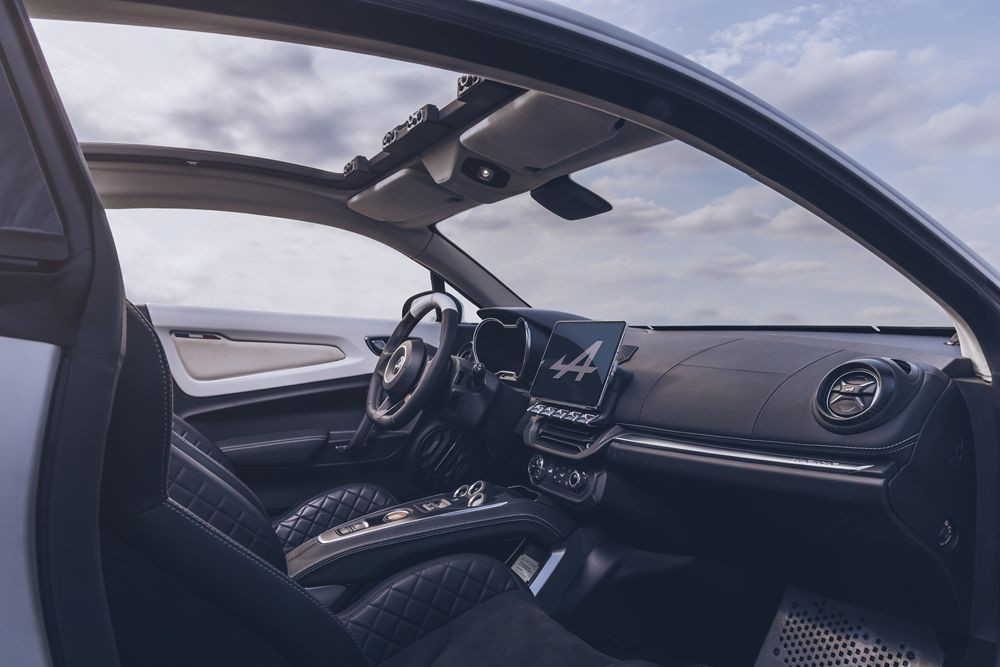Alpine A110 E-ternité : un prototype de petit coupé électrique découvrable