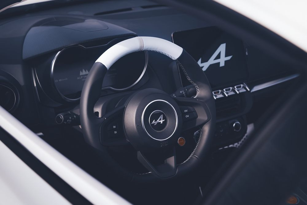 Alpine A110 E-ternité : un prototype de petit coupé électrique découvrable