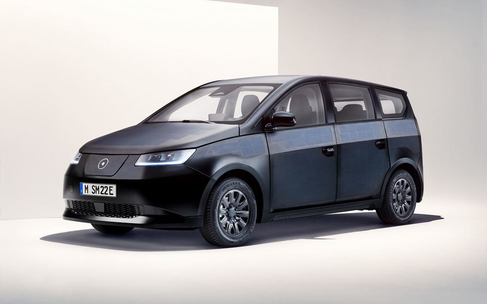 Sono Sion : un projet de voiture électrique à enveloppe solaire accessible