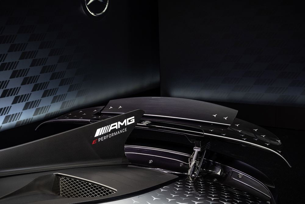 La Mercedes-AMG One embarque un système hybride de 1 063 ch