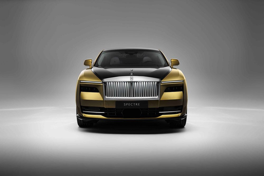 La luxueuse Rolls-Royce Spectre électrique revendique une autonomie de 520 kilomètres