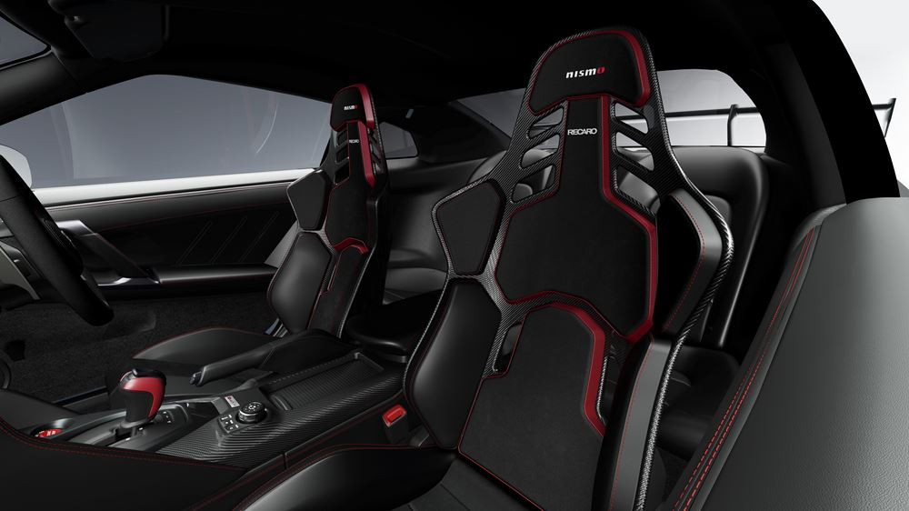 La Nissan GT-R revendique un comportement routier optimisé