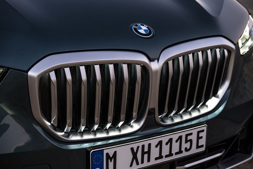 Le Sports Activity Vehicule BMW X5 s'offre une actualisation