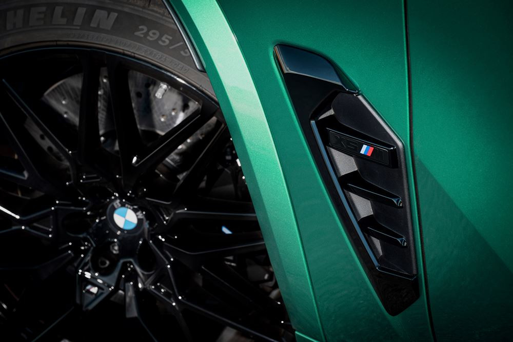 La BMW X5 M Competition embarque un moteur V8 à technologie 48V de 625 ch