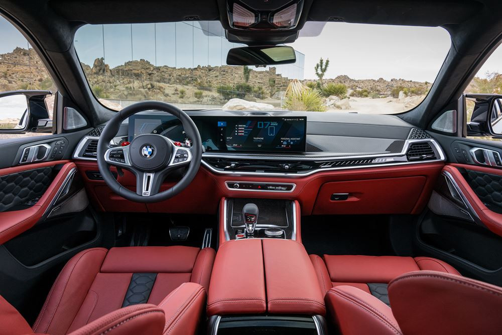 La BMW X6 M Competition est propulsée par un moteur V8 à technologie 48V de 625 ch