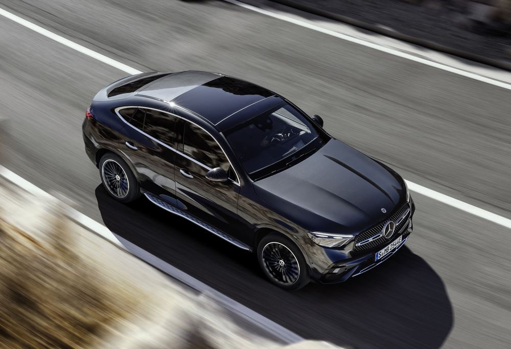 Le Mercedes GLC Coupé affiche une silhouette de coupé sportif