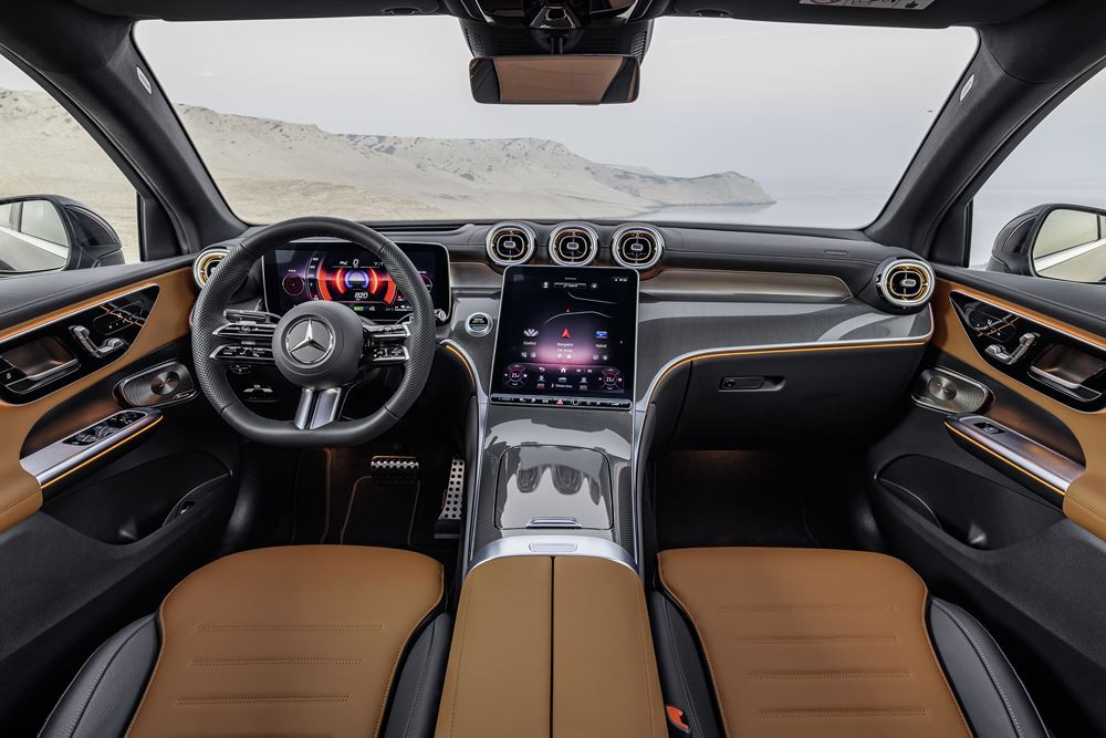 Le Mercedes GLC Coupé affiche une silhouette de coupé sportif