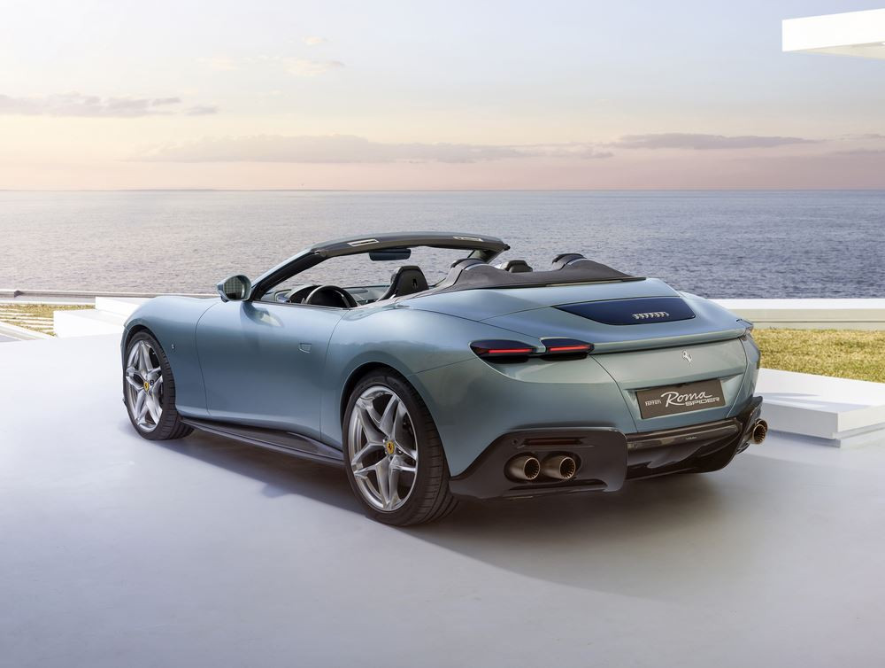 Ferrari Roma Spider: un spider 2 plus à moteur V8 turbo central avant de 620 ch