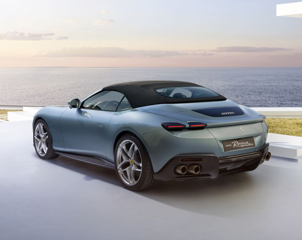Ferrari Roma Spider: un spider 2 plus à moteur V8 turbo central avant de 620 ch