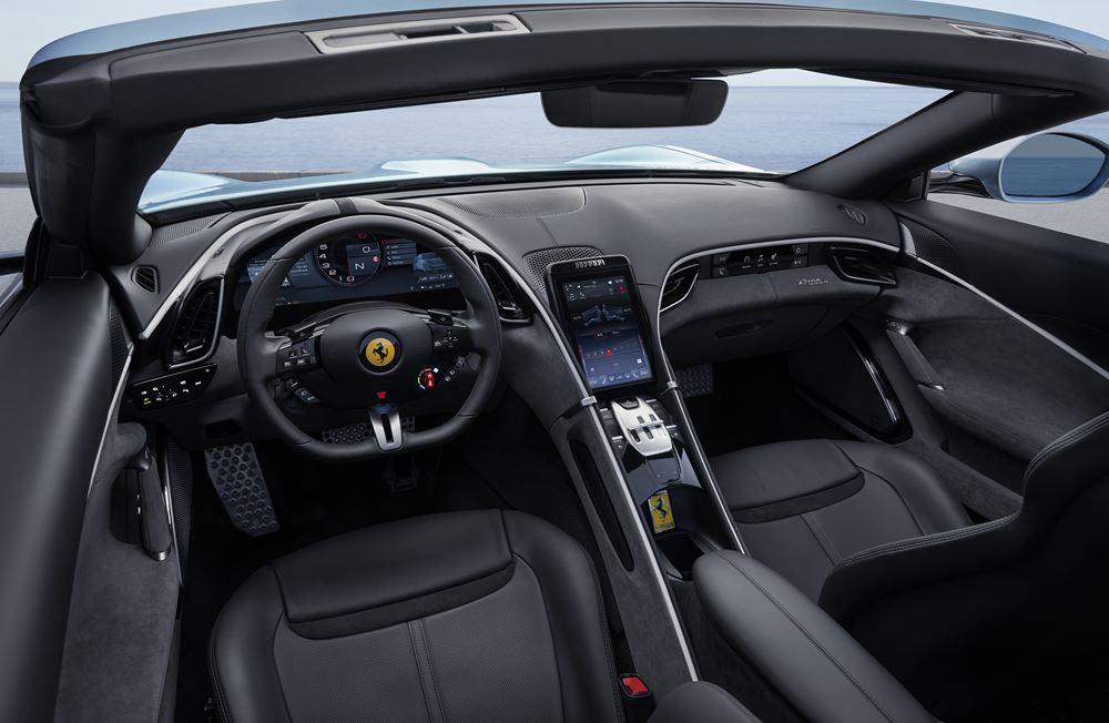 Ferrari Roma Spider: un spider 2 plus à moteur V8 turbo central avant de 620 ch