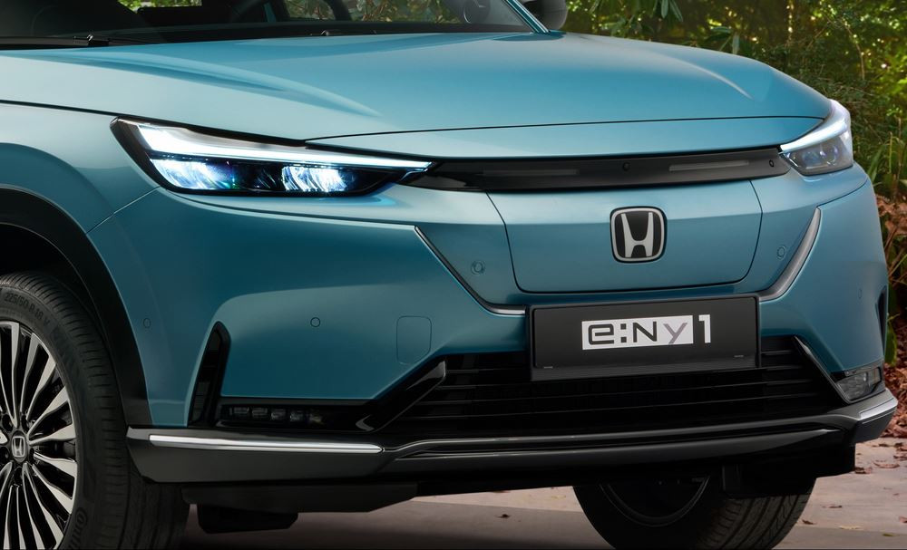 Le SUV compact électrique Honda e:Ny1 affiche une autonomie de 412 km