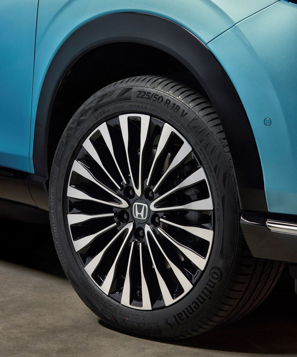 Le SUV compact électrique Honda e:Ny1 affiche une autonomie de 412 km