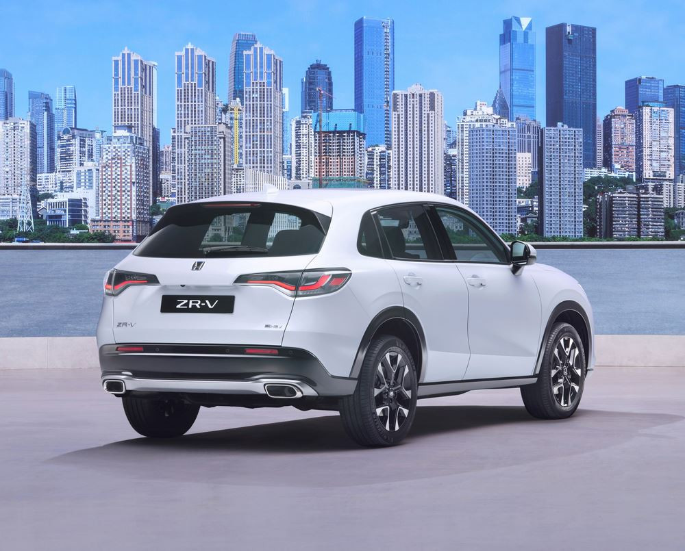 Le SUV Honda ZR-V hybride du segment C revendique une expérience de conduite efficace