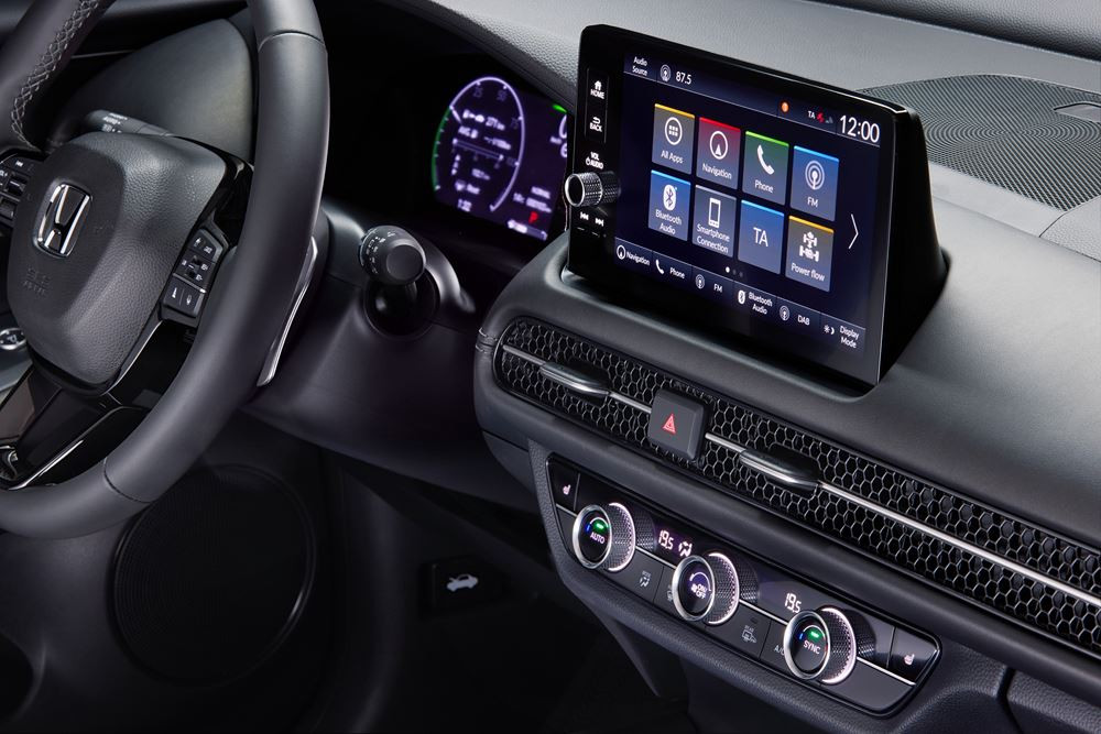 Le SUV Honda ZR-V hybride du segment C revendique une expérience de conduite efficace