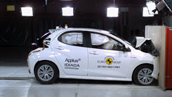 La Mazda 2 Hybrid créditée de cinq étoiles aux crash-tests Euro NCAP