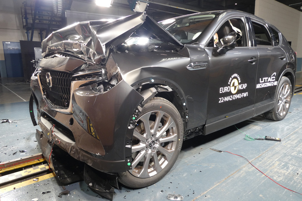 Le SUV Mazda CX-60 obtient cinq étoiles aux crash-tests Euro NCAP 2022