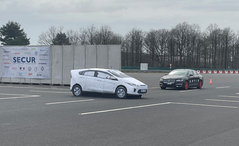 Le V2X fournit des informations supplémentaires telles que les événements routiers dynamiques
