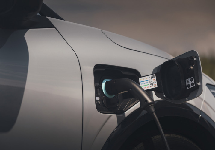 La voiture électrique va devenir incontournable pour rouler dans les Zones à Faibles Emissions mobilité
