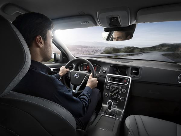 Le système Volvo Sensus Connect « communique » avec l'environnement de la voiture