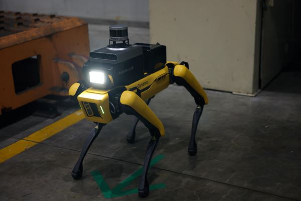 Un robot de service dédié à la sécurité de l'usine Kia en Corée du Sud